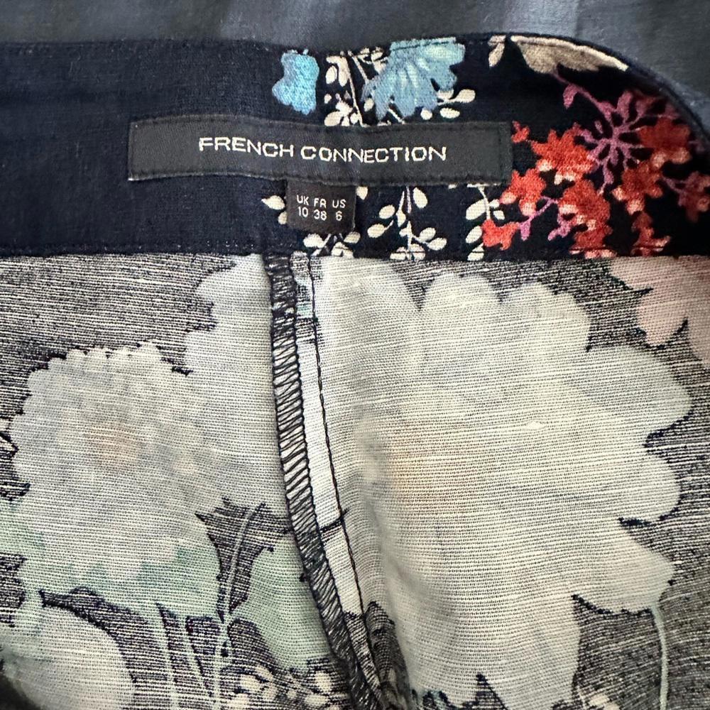 FRENCH CONNECTION floral pant concealed zipper - Picture 4 of 4